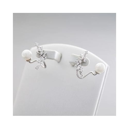 Silver Stud Earrings Image 3