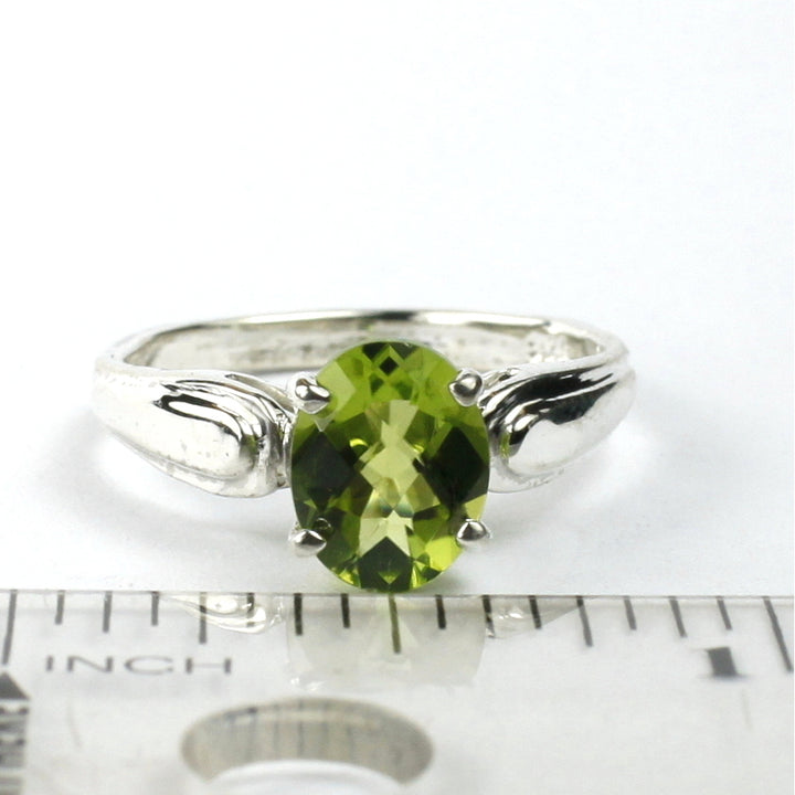 SR058 9x7mm Peridot 925 Sterling Silver Ring Image 4