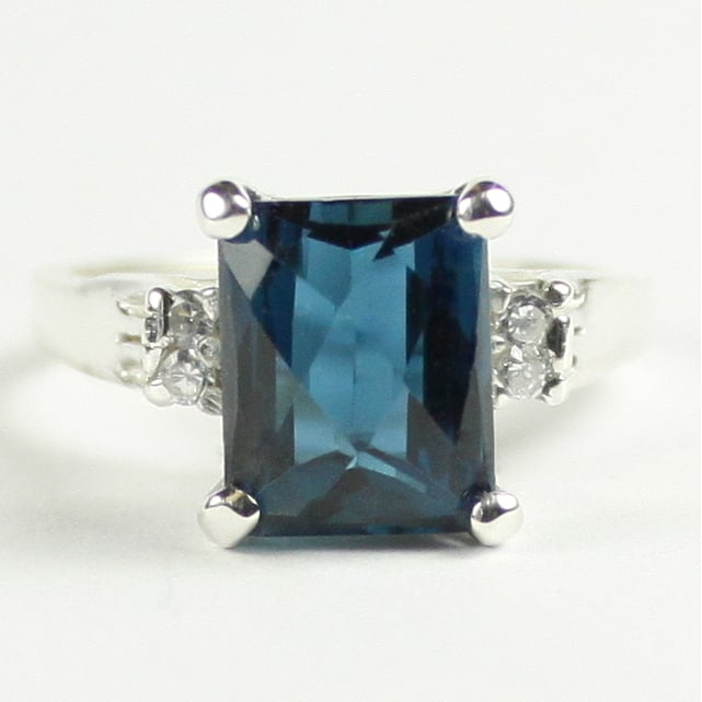 SR221 London Blue Topaz 925 Sterling Silver Ring Image 1