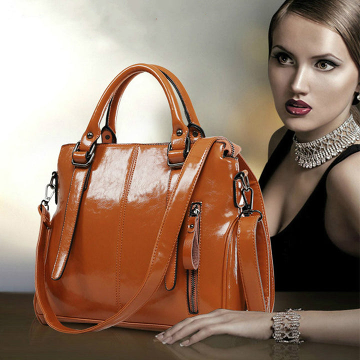 Women Fashion Handbag Shoulder Bag Image 1