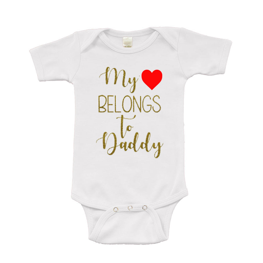 Infant Short Sleeve Onesie - My Heart Belongs to Daddy Image 1