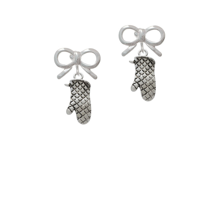 Oven Mitt Crystal Clip On Earrings Image 9