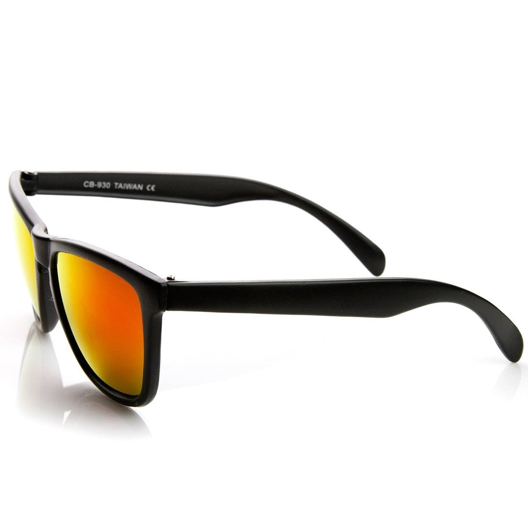 Action Sports Color Mirror Lens Modified Horn Rimmed Sunglasses Image 3