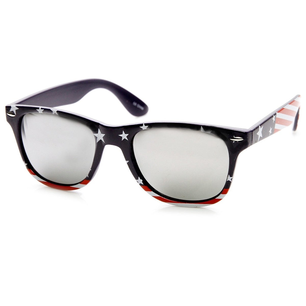 American Flag USA Stars and Stripes MIRRORED Horn Rimmed Sunglasses Image 2