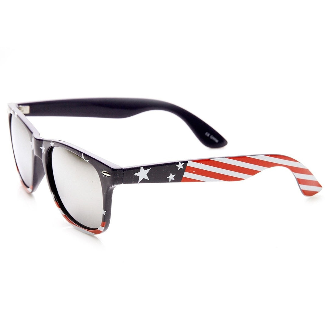 American Flag USA Stars and Stripes MIRRORED Horn Rimmed Sunglasses Image 3