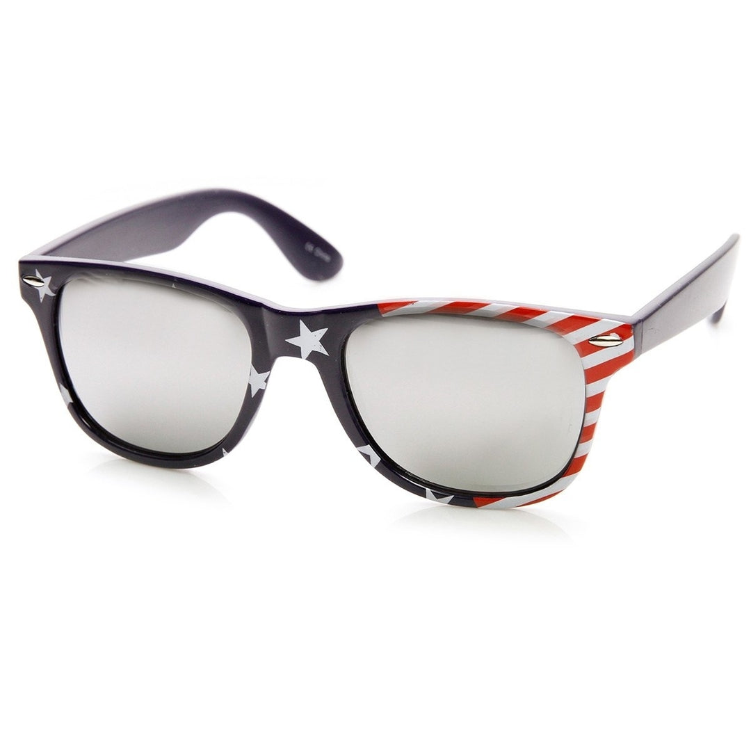 American Flag USA Stars and Stripes MIRRORED Horn Rimmed Sunglasses Image 4