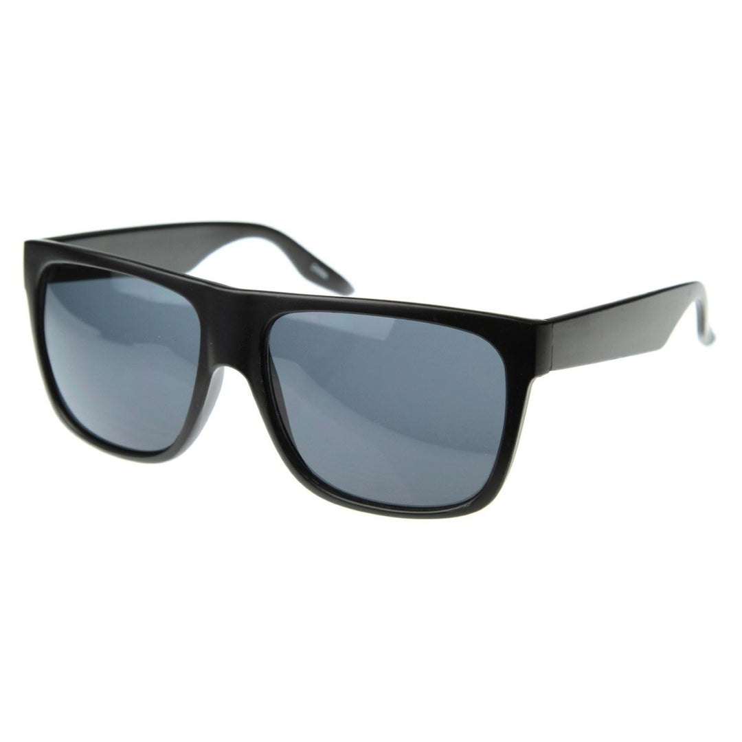 Casual Shades Menswear Plastic Flat Top Horn Rimmed Style Sunglasses Eyewear Image 2