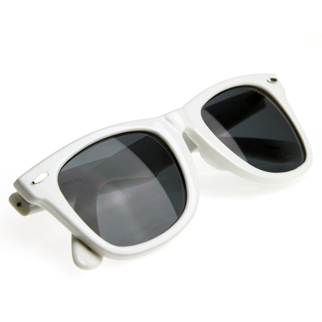 Classic 80s Horn Rimmed Retro Sunglasses White Acetate UV Protected 49mm Image 4