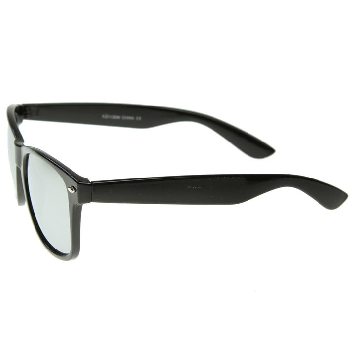 Classic Retro Fashion Horn Rimmed Style Sunglasses w/ Fully Mirrored Lens Image 3