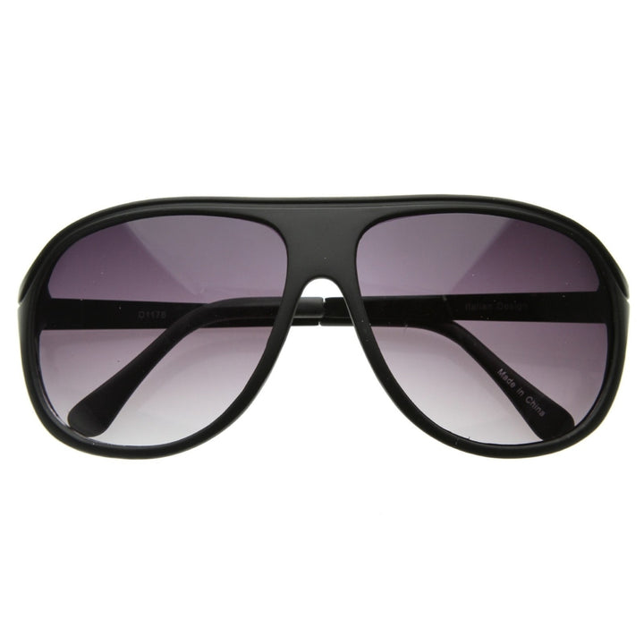 Flat Top Classic Retro Plastic Aviator Sunglasses Image 4