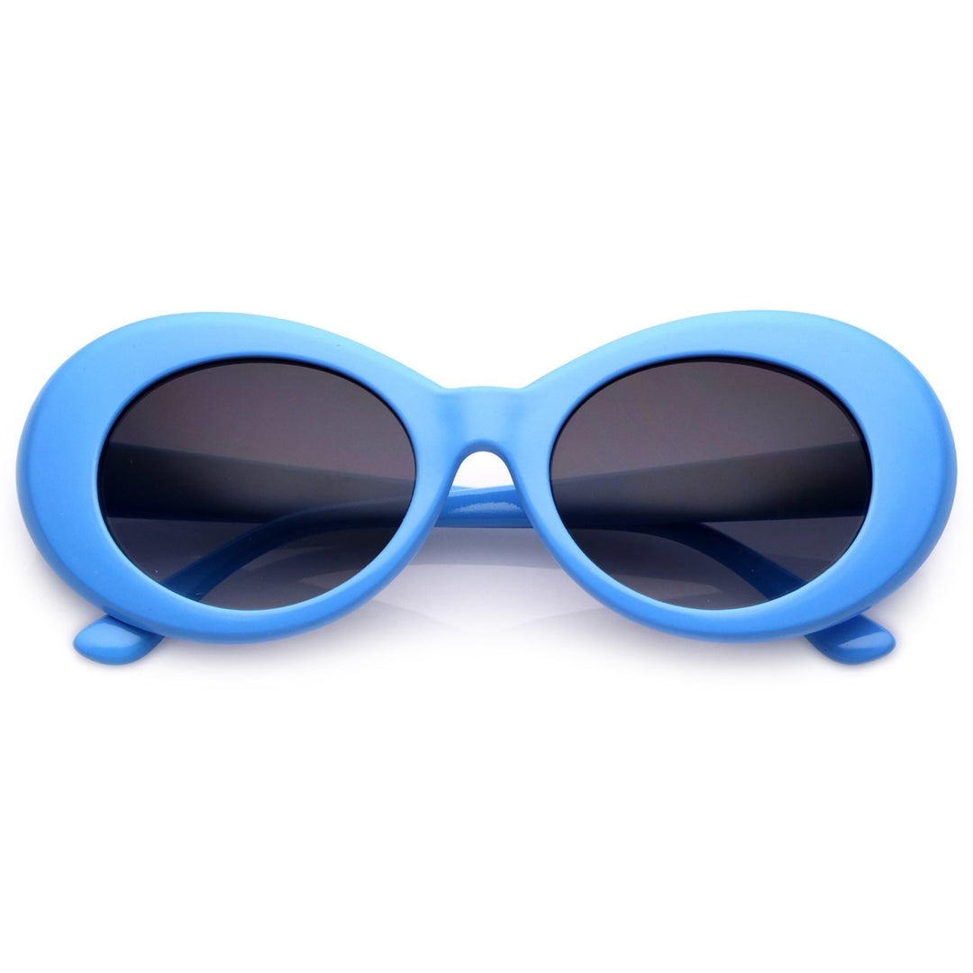 Retro Colorful Oval Sunglasses Gradient Lens 50mm Tapered Arms UV Protection Image 4