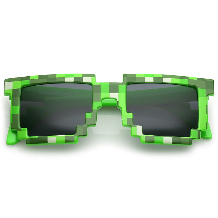Retro Novelty Pixelated Print Square Sunglasses With Square Lens 50mm Image 4