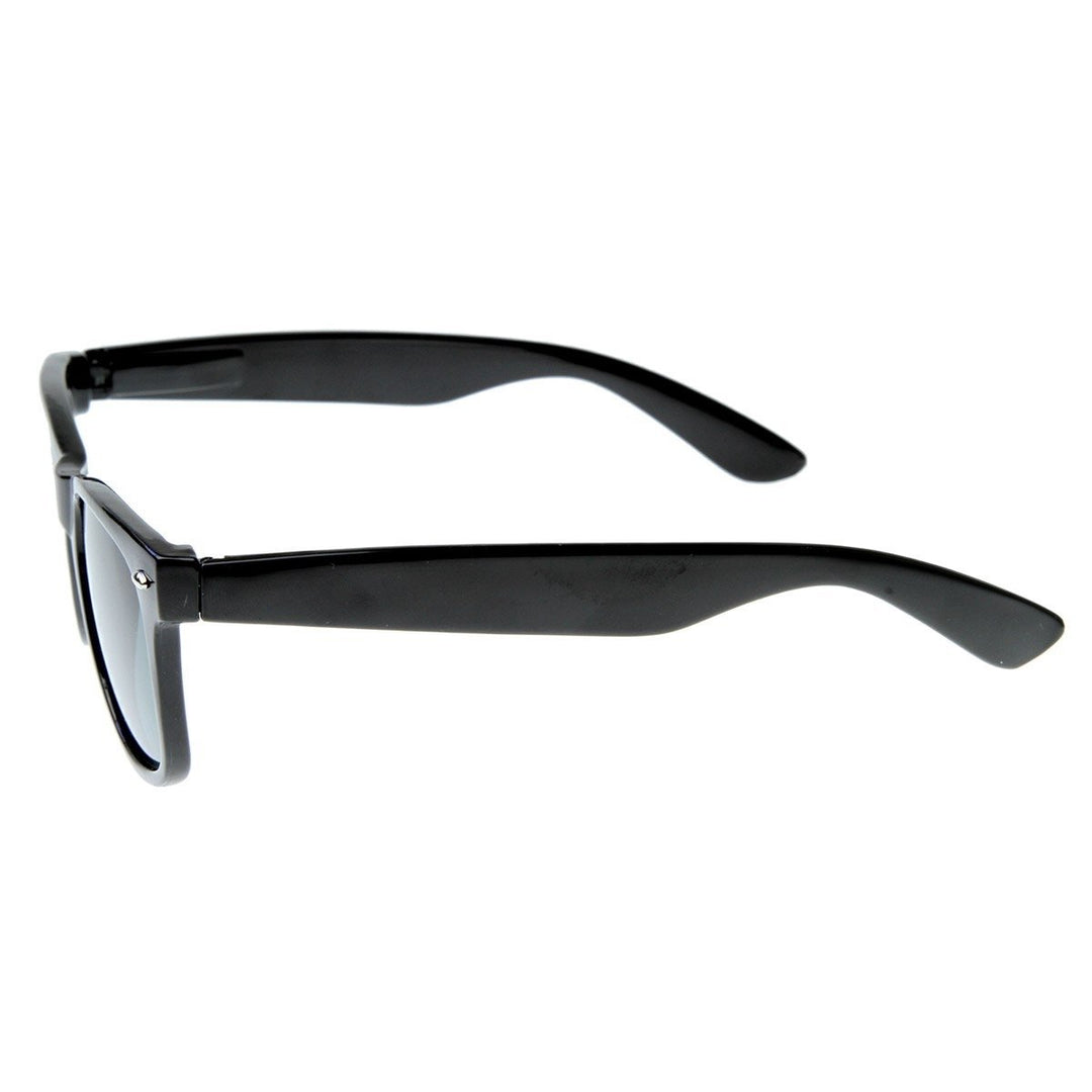 Standard Issue Retro Horn Rimmed Sunglasses Classic Black Large 54mm Lens Image 3