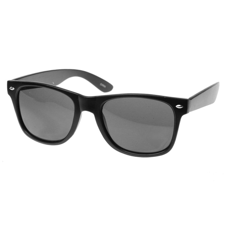 Matte Black Horn Rimmed Sunglasses Oversized Urban Style Gradient Lenses 52mm Image 2