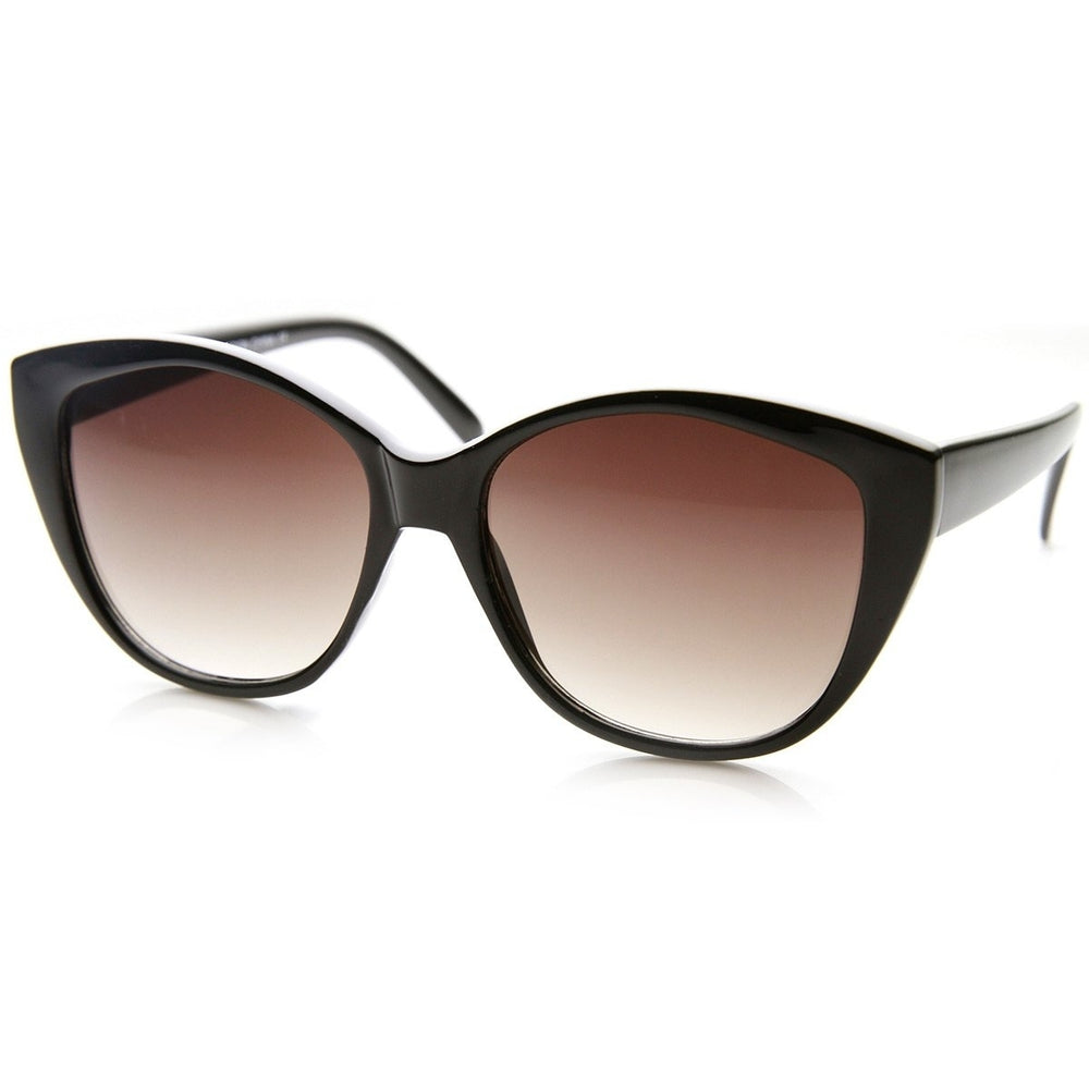 Womens Oversized Oval Mod Glam High Fashion Sunglasses Image 2