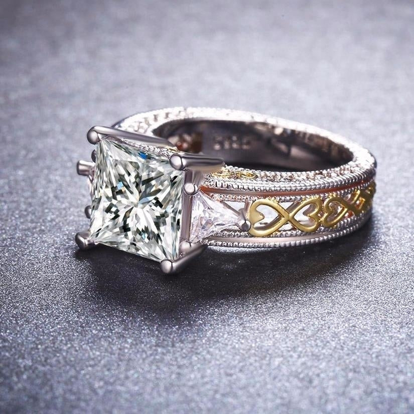 Princess Cut Gold Filigree Ring Image 3