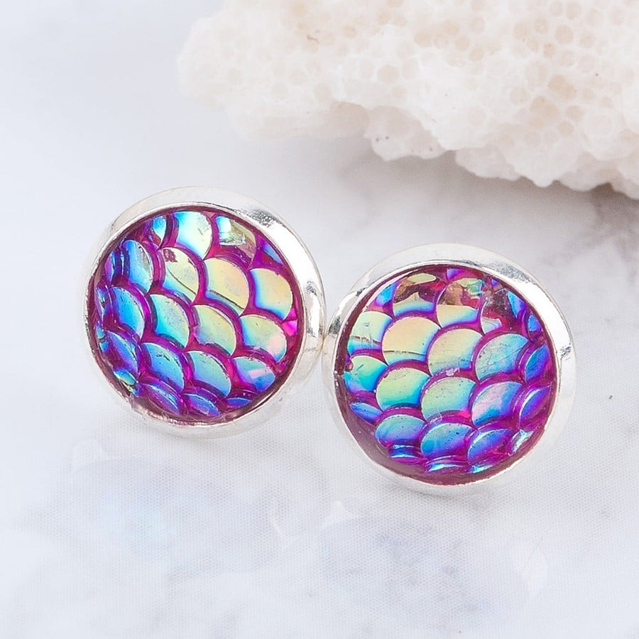 Stylish Mermaid Texture Stud Earrings Image 1