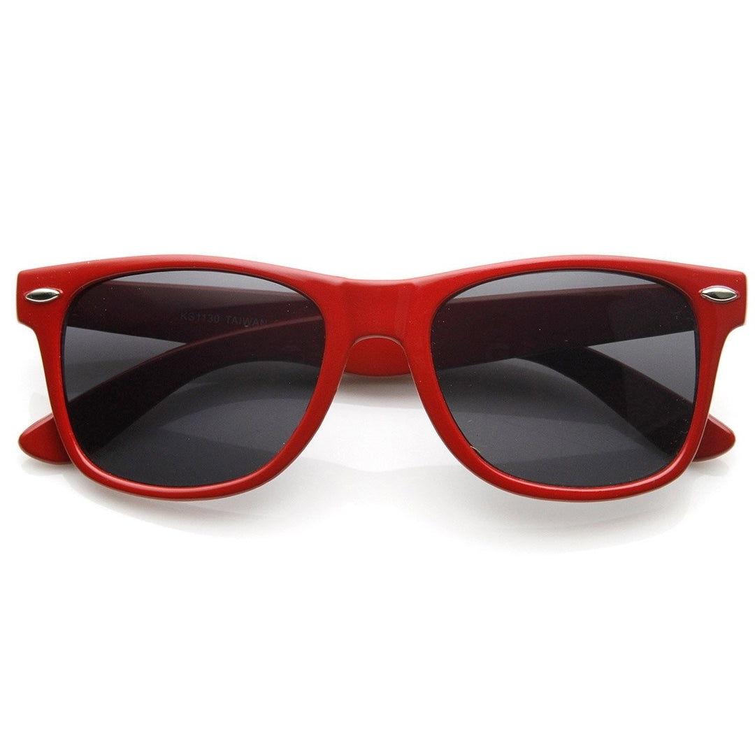Classic Original Shape Color Coated Horn Rimmed Sunglasses Image 4