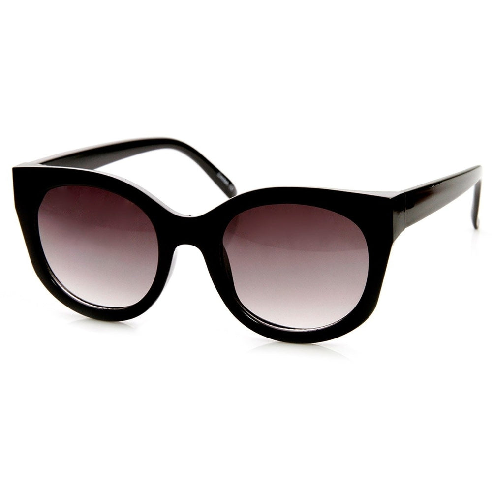 Womens Retro Fashion Bold High Temple Cat Eye Sunglasses Image 2