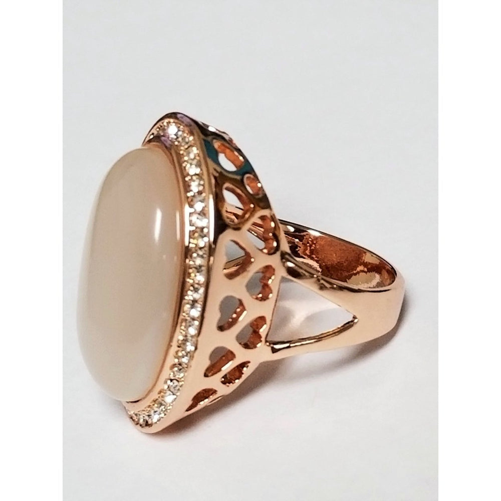 Exquisite Nude Moonstone Rose Gold Plated Crystal Ring Image 2