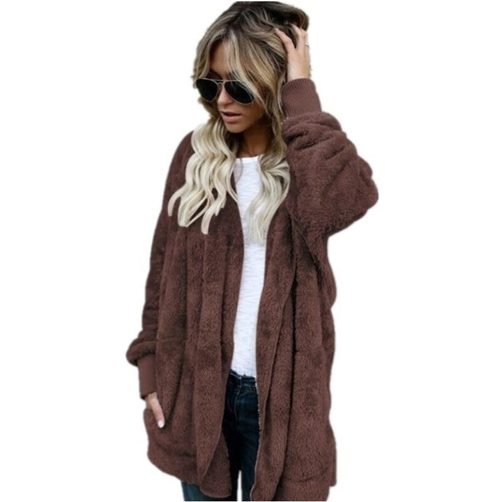 Wear A faux Coat On Both Sides Image 3