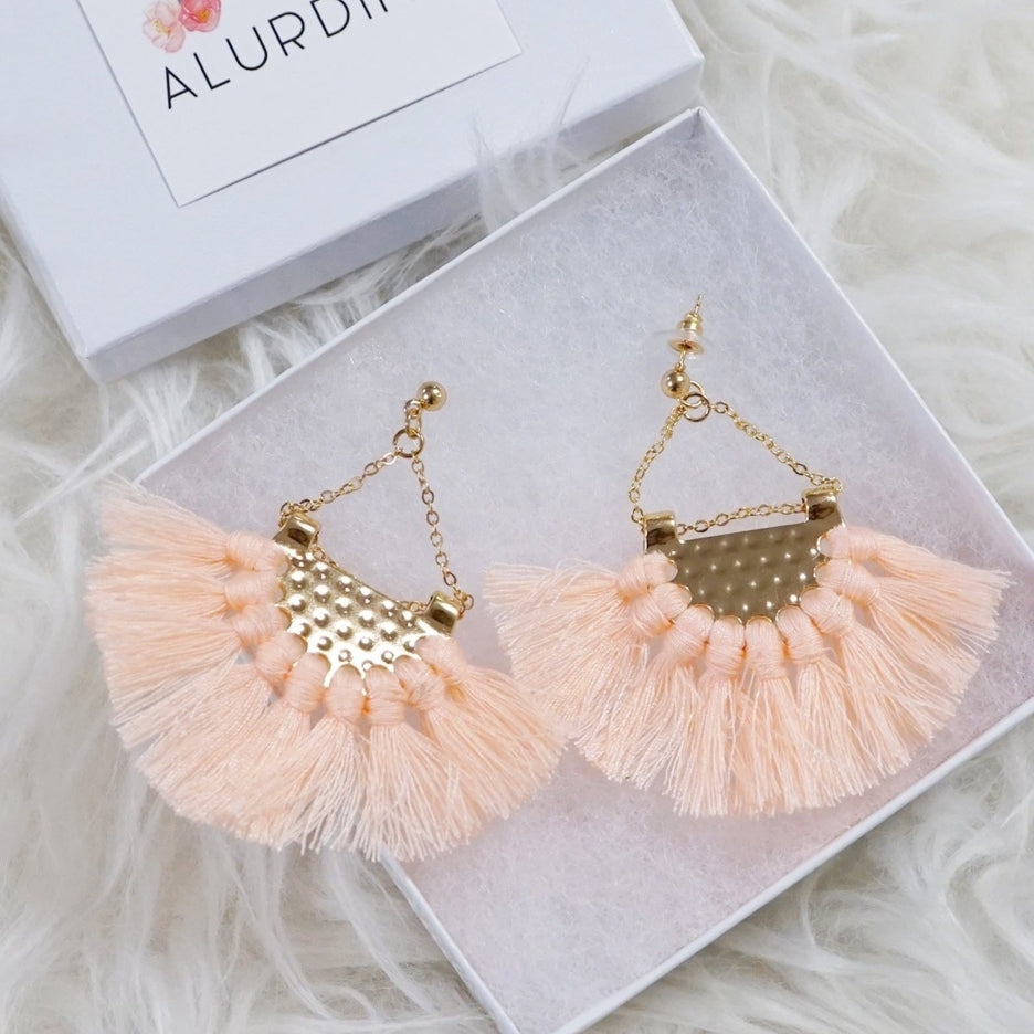 Tassel Fringe Fan Earrings Image 1