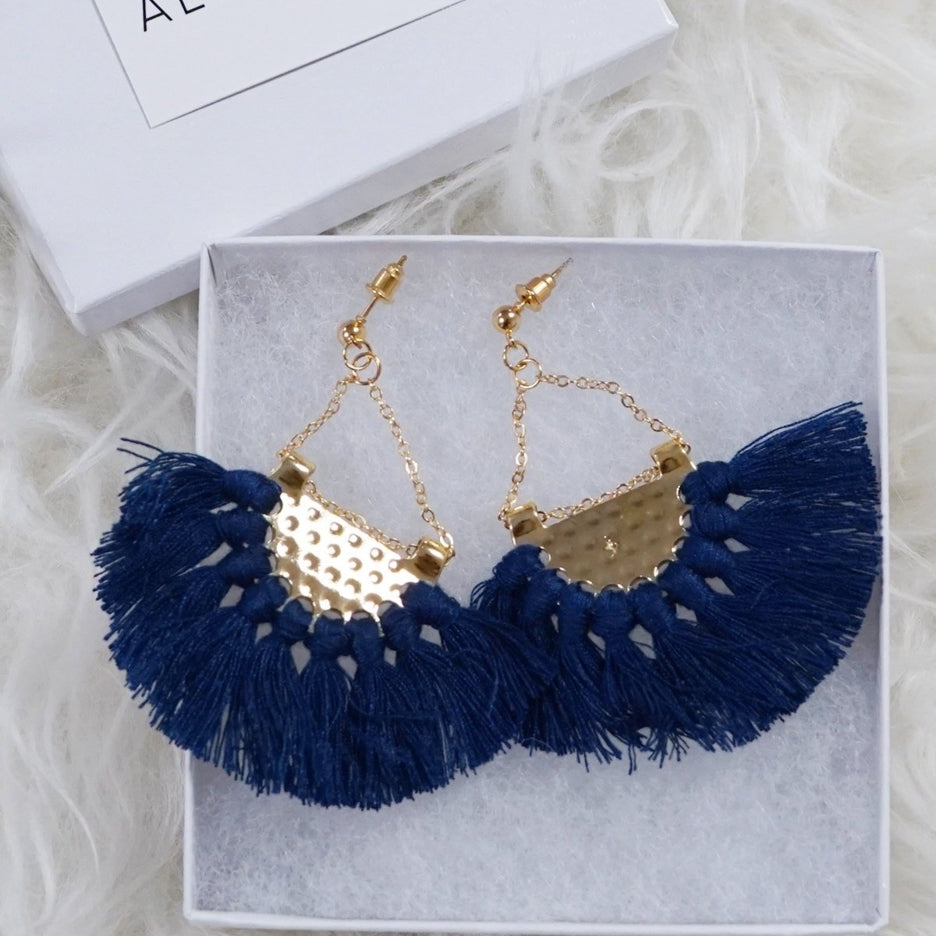 Tassel Fringe Fan Earrings Image 2