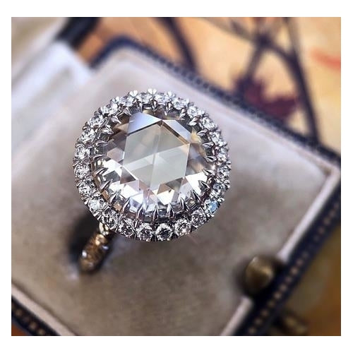 1.5 carat   engagement ring Image 4
