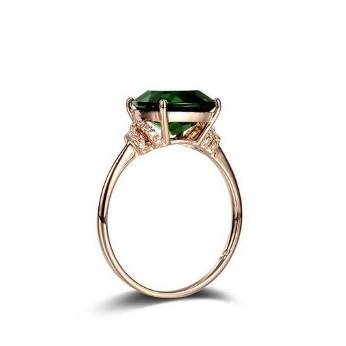 Popular style Grandmother Green Gem Ring Image 3