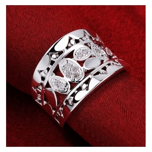 Creative fashion luxurious Artificial zircon ia retro Stone Fashion style Ring Image 2