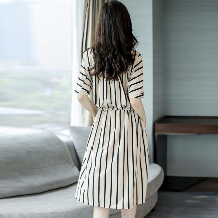 Women A-line Half Sleeve Pockets Striped Dress Image 4