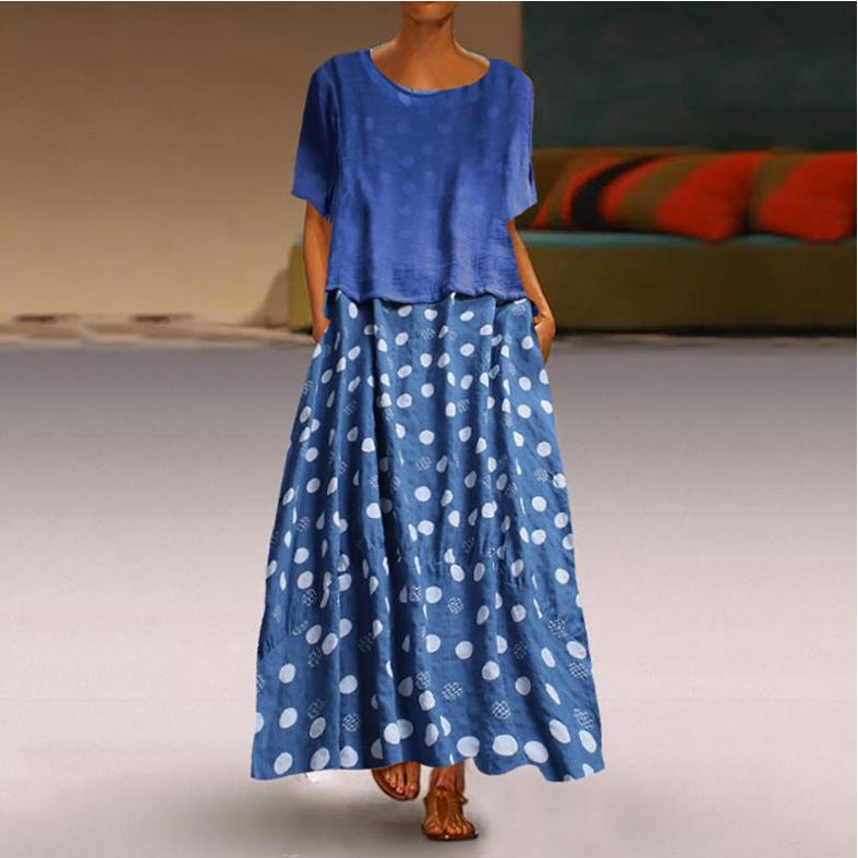 Dot-Intarsia Short Sleeve Dresses Image 1