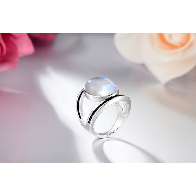 Seven-coloured moonstone rings exaggerate Taiyin retro-gutta ring Image 2