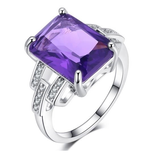 A gorgeous square high-end AAA ring Image 1