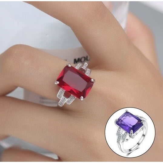 A gorgeous square high-end AAA ring Image 3