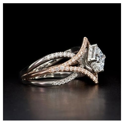 Sparkle four prong Artificial zircon ring Image 2