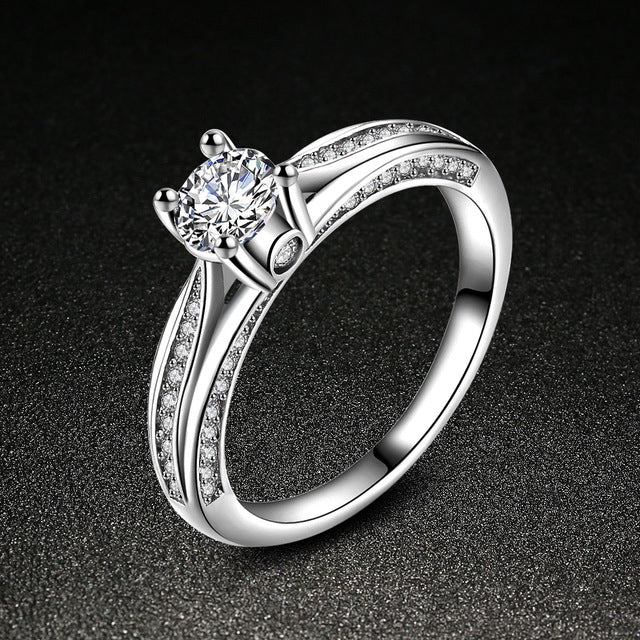 Fashion fashion Artificial zircon inlaid four-claw creative ring Image 3