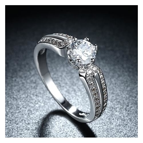 eight claw heart wedding ring with Artificial zircon ring Image 2