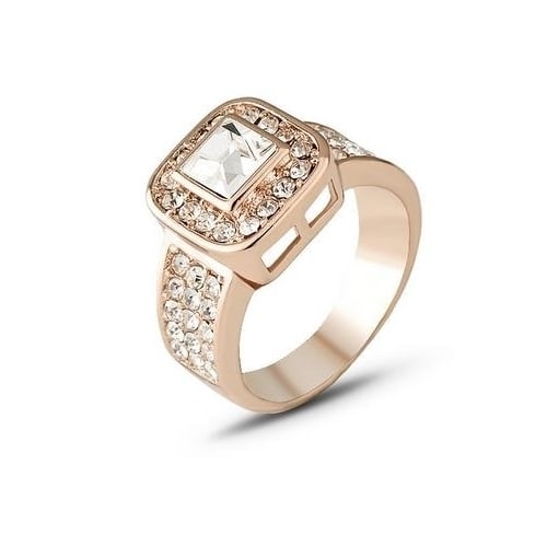 Exquisite sparkle and versatile ring Image 1