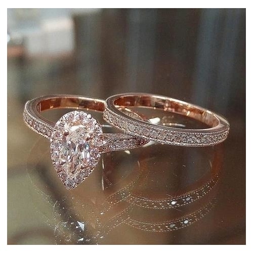 Classic pear shaped drop Artificial zircon engagement ring Image 1