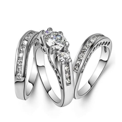 Three couple set rings with and Artificial zircon Image 1