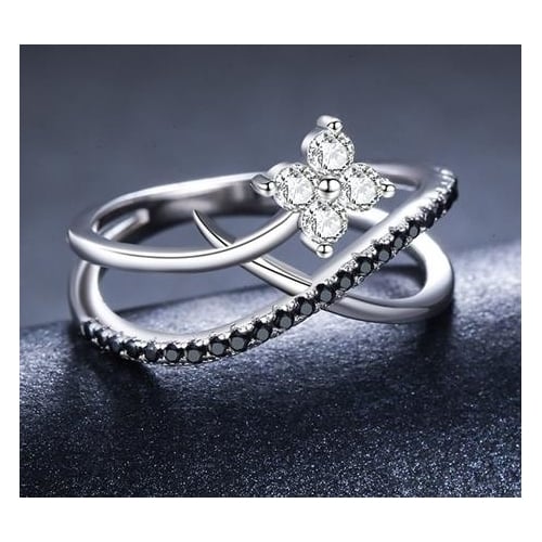 fashion Sterling Fashion style Ring with black Artificial zircon ring Image 2