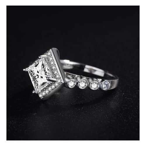 Womens Square Artificial zircon ring Image 3