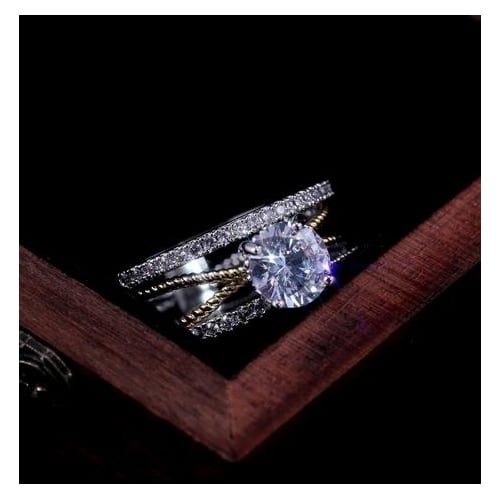 Ring hyper flash curve geometric Popular style Artificial zircon ring Popular style Image 2