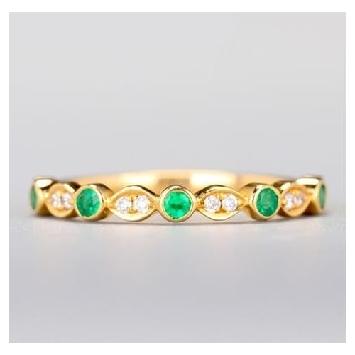18 K  Popular style grandmother emerald ring fine ring Image 2