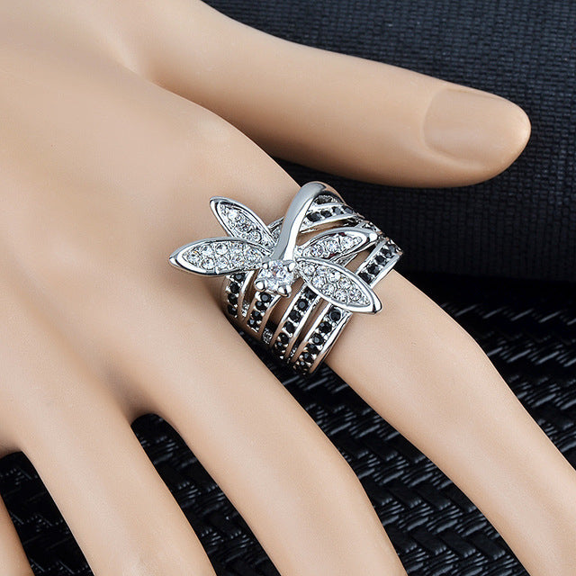 Fashion personality Dragonfly ring Image 4