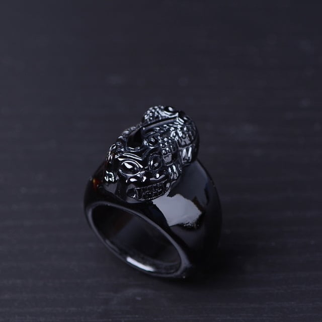 natural Obsidian ring Image 2