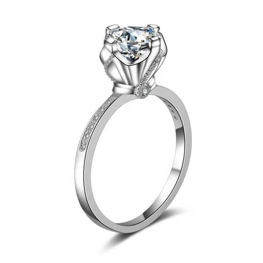 1.5 carat Popular style noble high end  Popular style ring Image 2