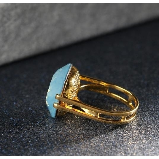 Fashionable womens Popular style ring inlaid with natural Opal Ring Image 2