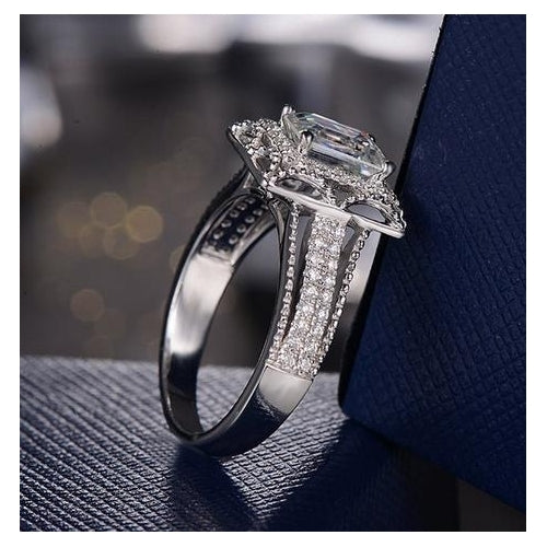 High grade luxurious full micro setting Artificial zircon lady ring Image 3